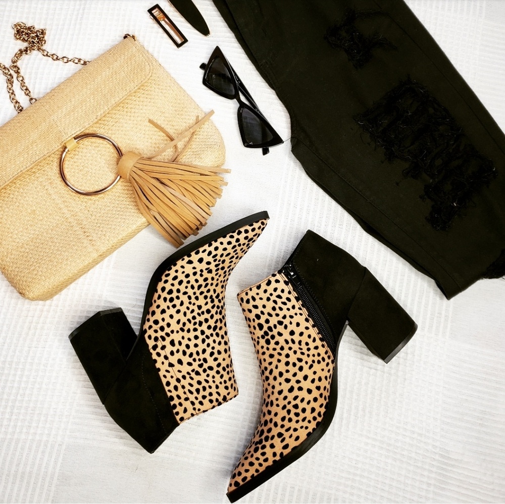 🆕️//The Alena// leopard print bootie - Picture 6 of 8